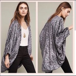 Anthropologie Feathers of Tolani Kimono
